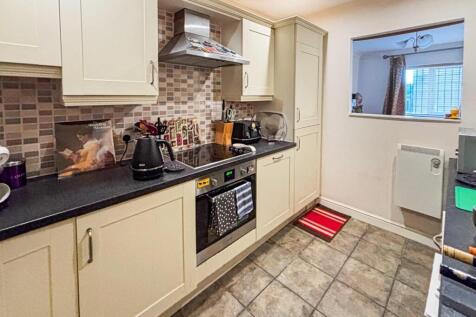 Kitchen New.jpg