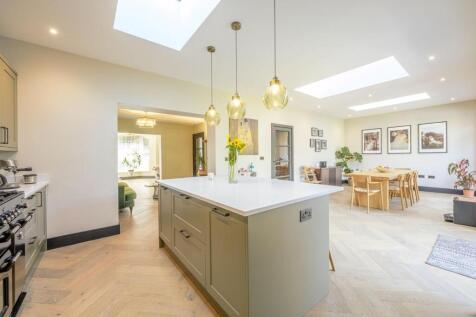 Open Plan Living Quarters 1