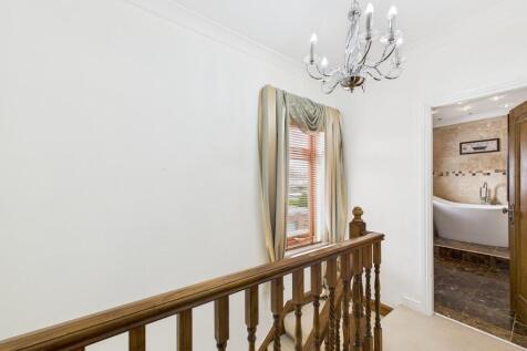 CAM01835G0-PR0193...