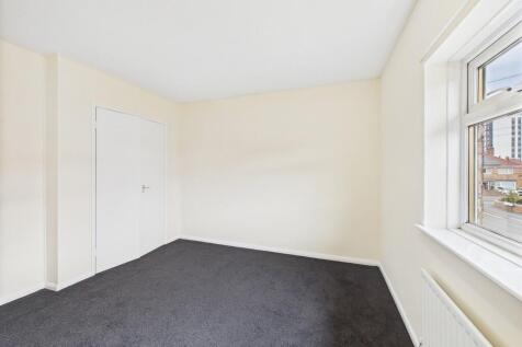 CAM01835G0-PR0213...