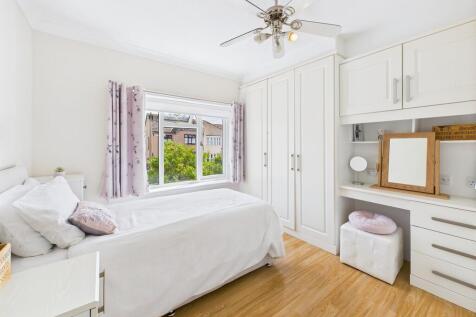 CAM01835G0-PR0217...