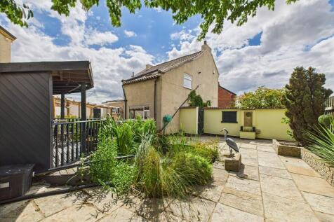 CAM01835G0-PR0257...