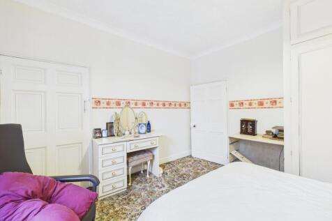 CAM01835G0-PR0358...