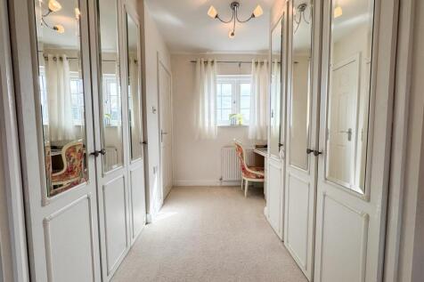 BEDROOM TWO DRESSING AREA