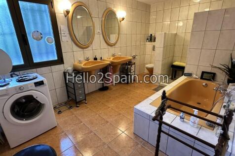 Property Image 38