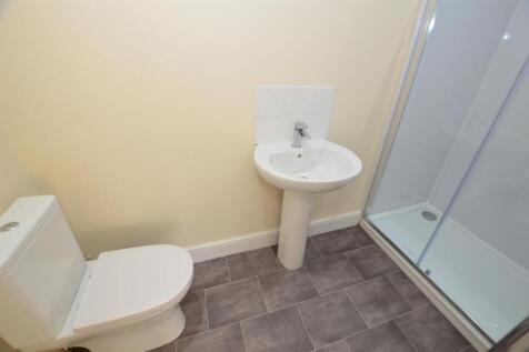 Shower Room/En Suite