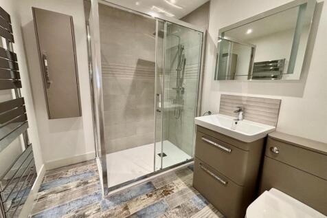 Luxury Shower Room