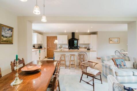 Kitchen/Living Room