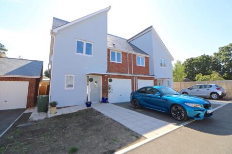 4 Bedroom Houses For Sale In Polegate East Sussex Rightmove