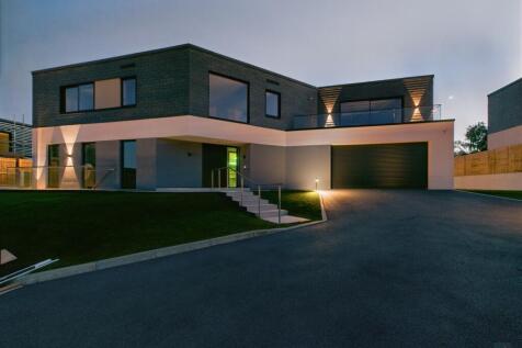 Front Dusk
