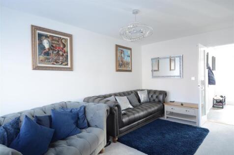 Latham Vale Lounge.JPG