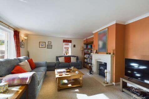 CAM01995G0-PR0216-STILL002