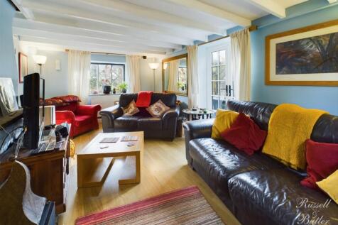 CAM02127G0-PR0268-STILL004