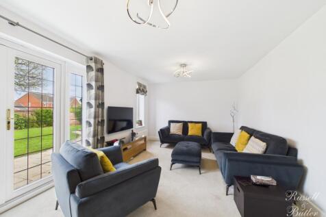 CAM01995G0-PR0266-STILL002