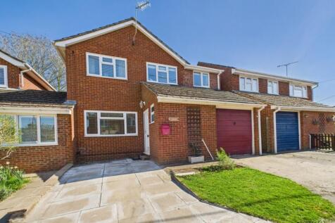 CAM01995G0-PR0282-STILL031