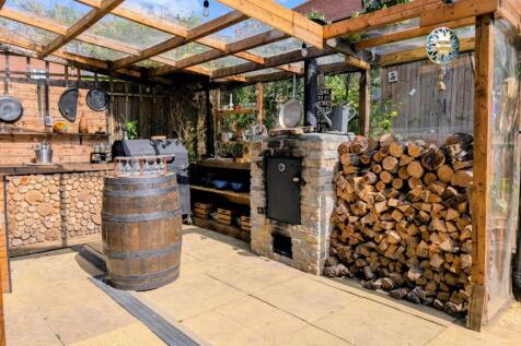 68bebd4c-196f-4290-9d22-a54e430a963d1