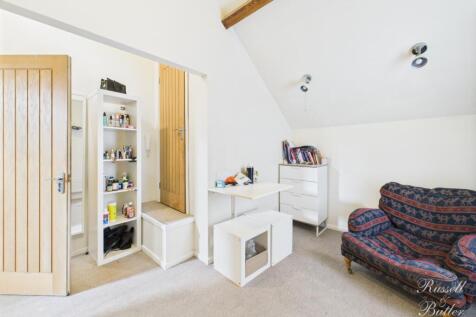 CAM02127G0-PR0308-STILL007