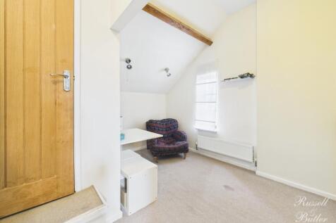 CAM02127G0-PR0308-STILL004