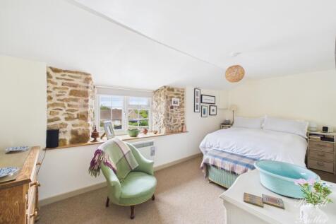 CAM01995G0-PR0346-STILL007