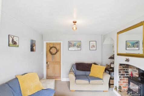 CAM01995G0-PR0349-STILL003