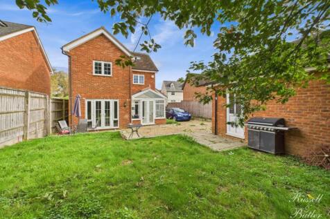 CAM01995G0-PR0363-STILL017