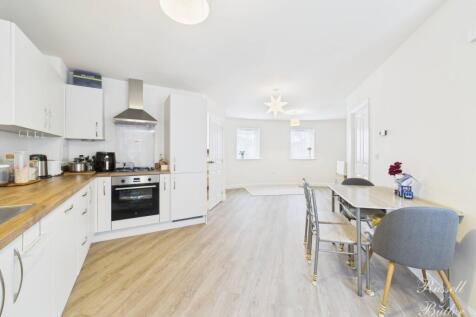 CAM02127G0-PR0351-STILL009