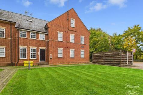 CAM02127G0-PR0356-STILL010