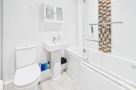 CAM02127G0-PR0362-STILL002