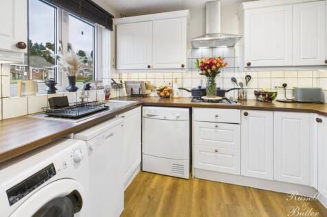 CAM01995G0-PR0388-STILL001