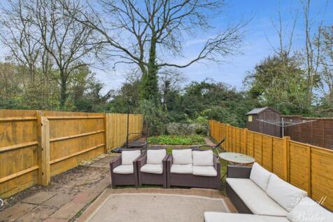 CAM01995G0-PR0388-STILL010