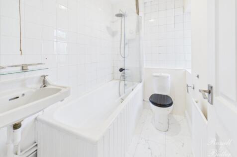 CAM02127G0-PR0368-STILL001