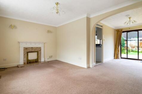 Spacious Reception