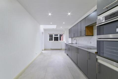 AMBERWOOD RISE (14).jpg