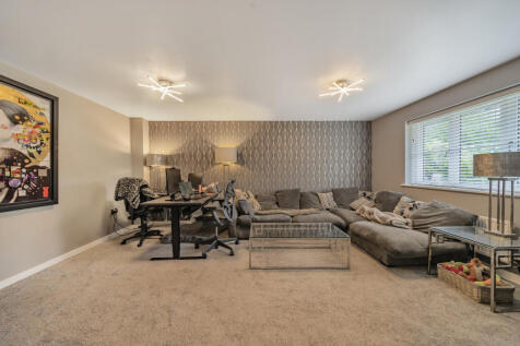 24-6822070551783-...