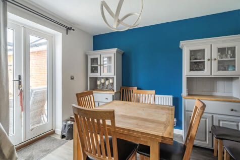 23-682206edb1418-...