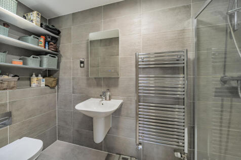 16-6822065faecff-...