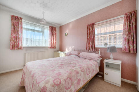 1357153-16-68d172...