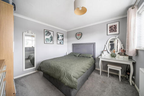 1359136-7-68d3fba...