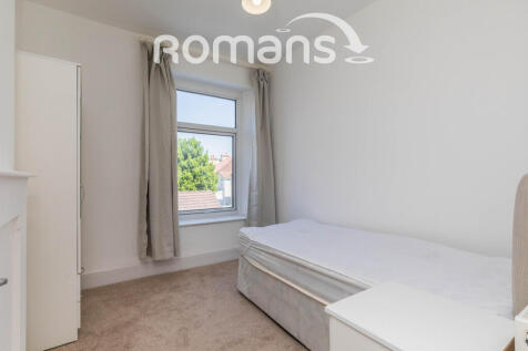 Single room £625PCM