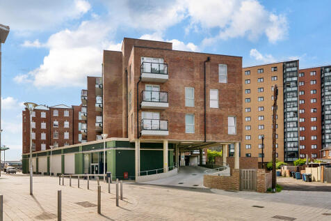 22-681b7a369940a-...