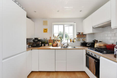 37 Speldhurst roa...