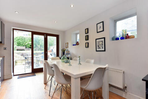 27 Southborough r...