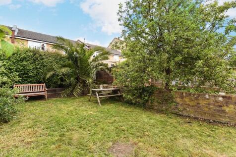 27 Southborough r...