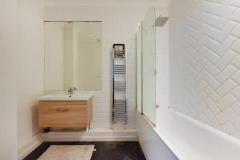 Flat 50 Empire Wh...