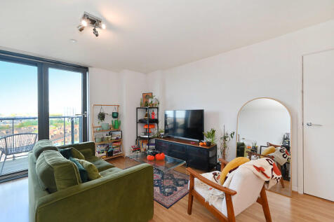 71-Sky-Apartments...