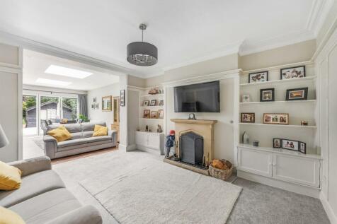 Sitting Room.jpg