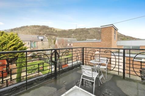 Balcony 1