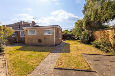 Walnut Drive-10 - t.jpeg