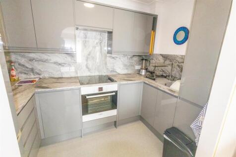 Grosvenor Court-11.jpg