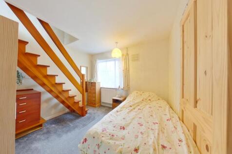 Pic - 2025-11-07T123150.892.jpg